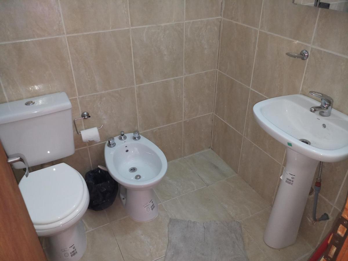 El Practico Hotel Villa Carlos Paz Bagian luar foto