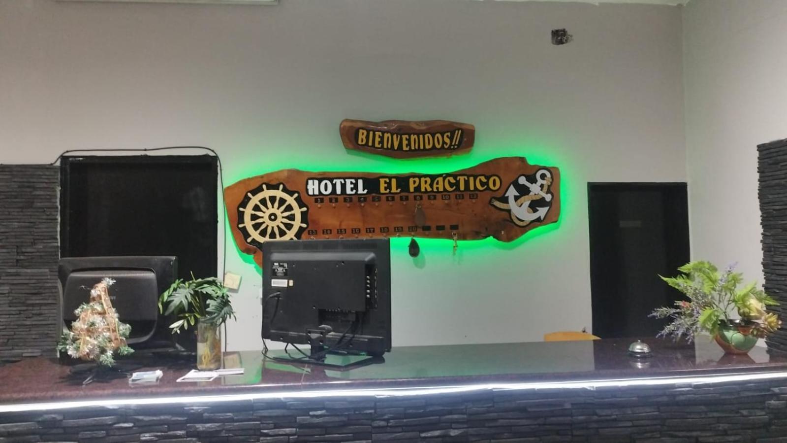 El Practico Hotel Villa Carlos Paz Bagian luar foto